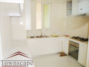 picture 6 Huge Bright 3br with terrace Shanxi nan lu 1and10 by1min wal