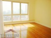 Huge Bright 3br with terrace Shanxi nan lu 1and10 by1min wal