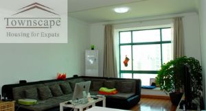 Superb 4bedroom duplex apartment near People Square