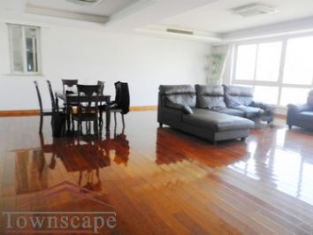 picture 1 Shanxi Nan lu L1and 10 huge bright and modern 3br 2bth apt