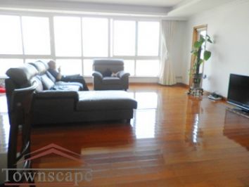 picture 9 Shanxi Nan lu L1and 10 huge bright and modern 3br 2bth apt