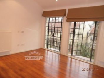 picture 1 Bright Large Remodelled Old House for rent to expats