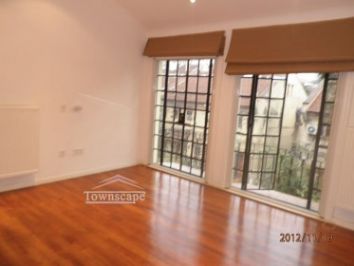 picture 1 Bright Large Remodelled Old House for rent to expats