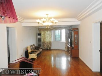 picture 1 Bright beautiful 2BR hardwood floors and Shanghai view