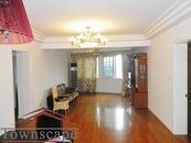 Bright beautiful 2BR hardwood floors and Shanghai view