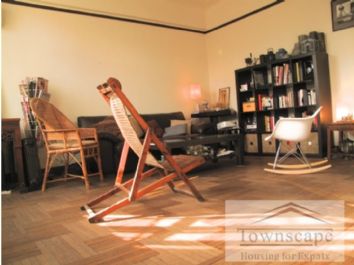 rent expats apartment shanghai Cozy charming 108sqm 2bdr apartment in FC near metro line 10