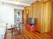 <b>Beautiful well lit 2BR house on Heng Shan Road</b>