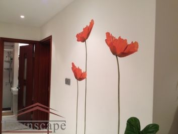 picture 2 Artistically decorated  bright 3BR furnished apartment