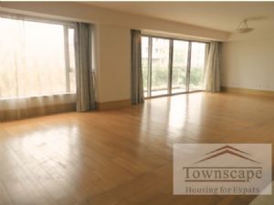 1 Xinhua Rd apartment 280sqm 4bdr close to line 10