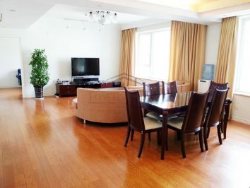 picture 3 Beautiful luxury apartment in Skyline Mansion