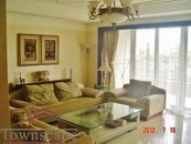 Beautiful and spacious 4BR with huge balcony near People Squ