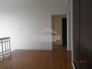 picture 4 Bright and big windows Duplex with Floor Heating Rent to Exp