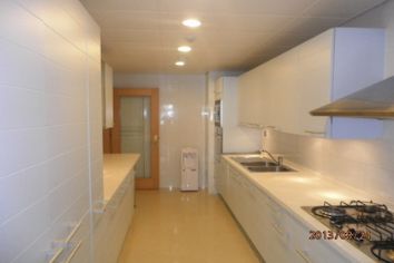 picture 11 3BR apt overlooking Huangpu River