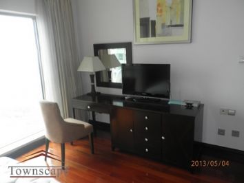 picture 5 Bright and big 237sqm 3BR apartment