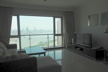 picture 1 Modern 2BR apartment with stunning river view